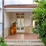 Dany With Pool Villa Castelli