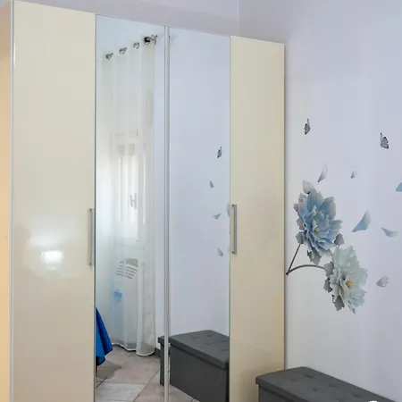 Dany With Pool Вилла *